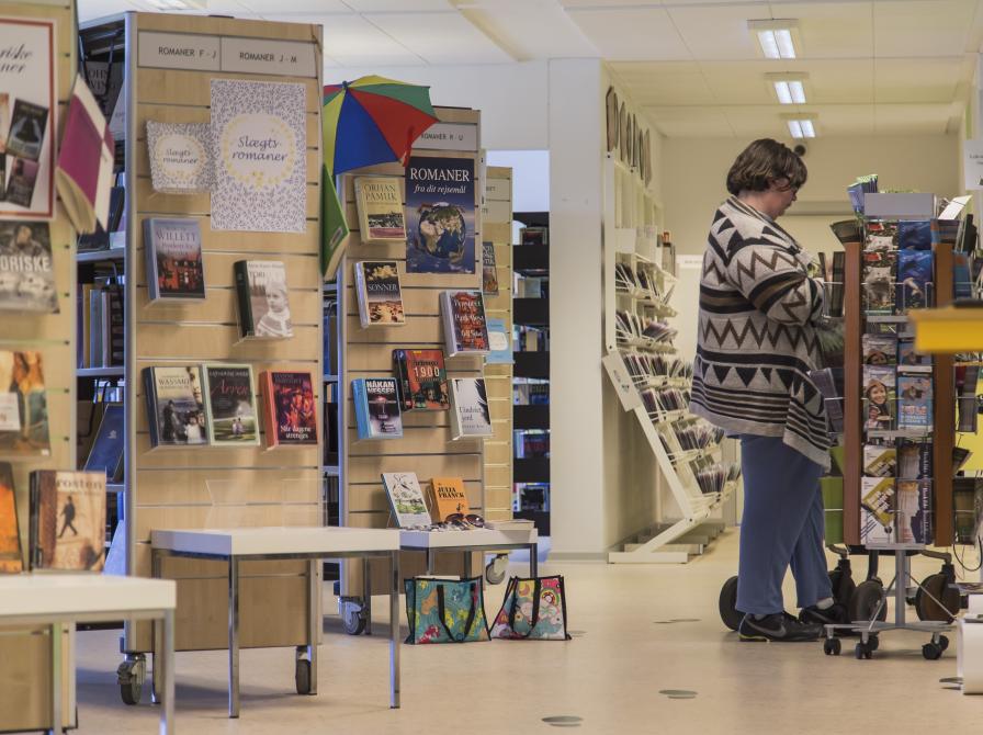 Billede af interiør på Fuglebjerg Bibliotek